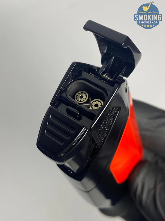 Dual Torch Cigar Lighter — ولاّعة سيجار مزدوجة الشعلة مع بانش