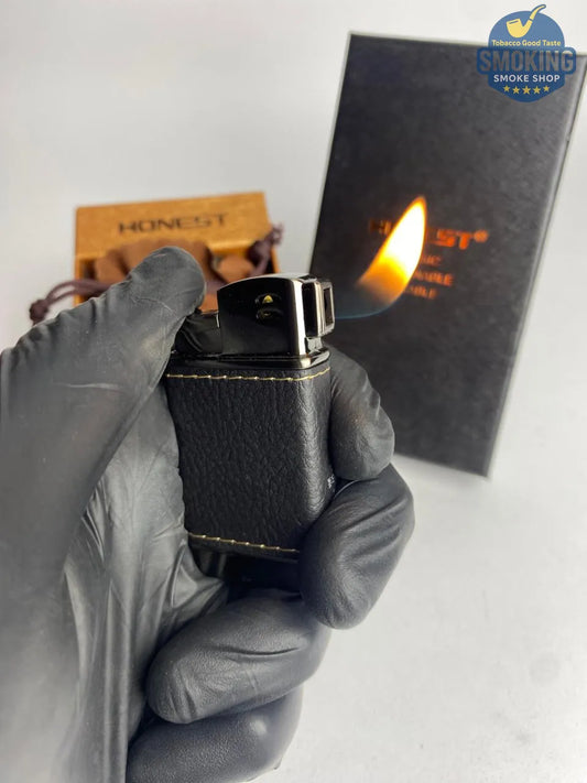 HONEST Classic pipe Lighter (Black & Brown) — ولاعة بايب هونست جلد كلاسيك (أسود & بني)