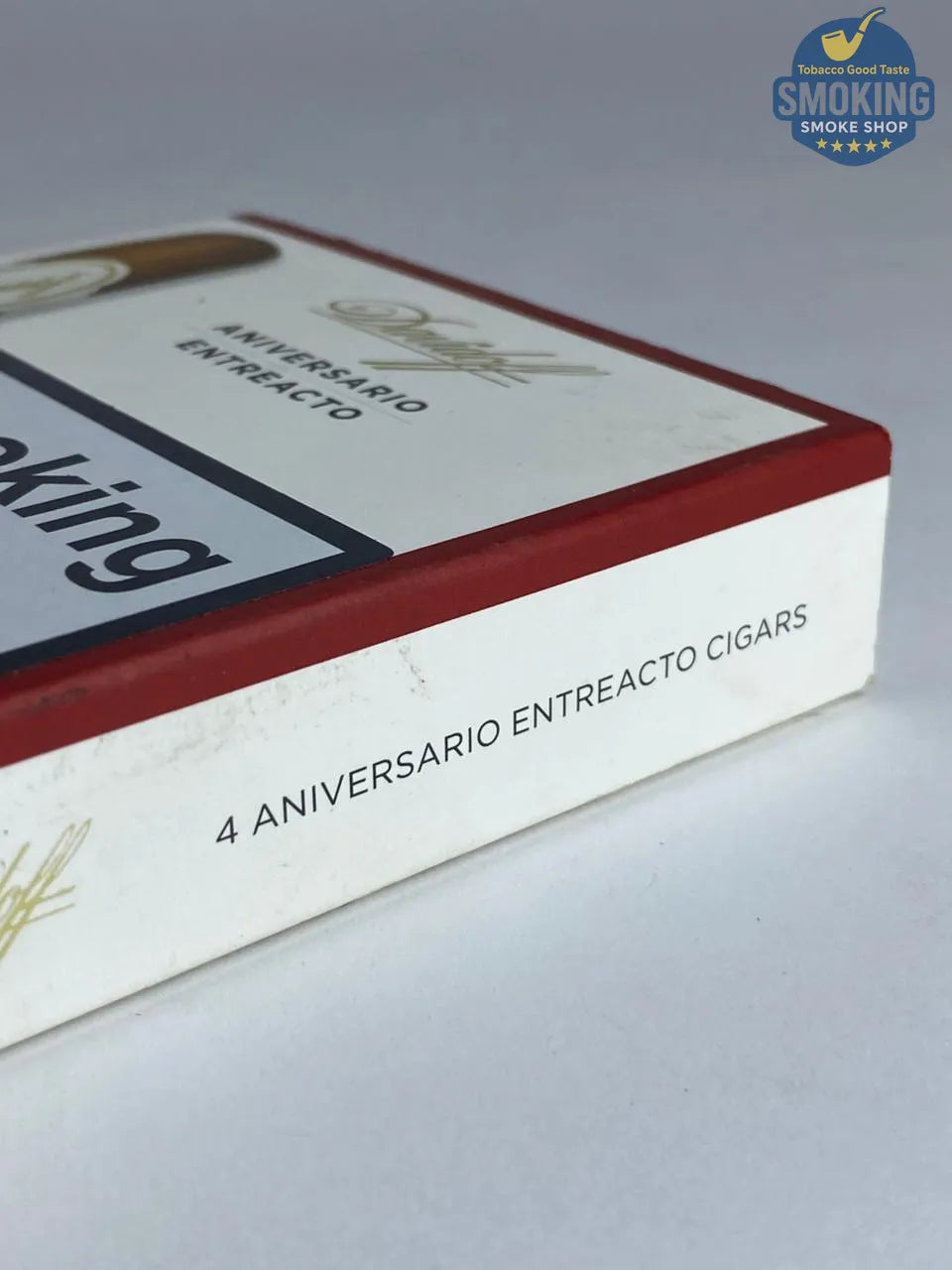 💨 Davidoff Aniversario Entreacto — سيجار دافيدوف أنيفيرساريو إنتريكتو (علبة 4 قطع)
