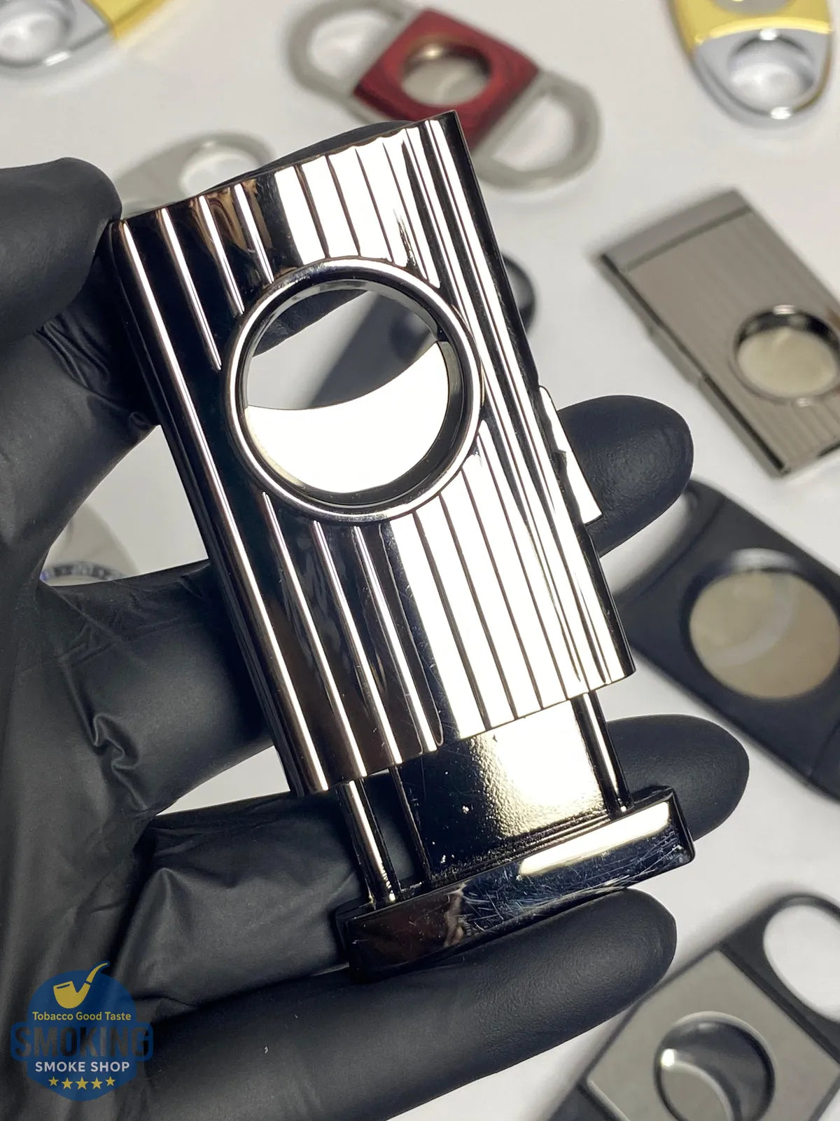 Cohiba Slide Cigar Cutter – قاطع سيجار كوهيبا منزلق (كروم مخطط)