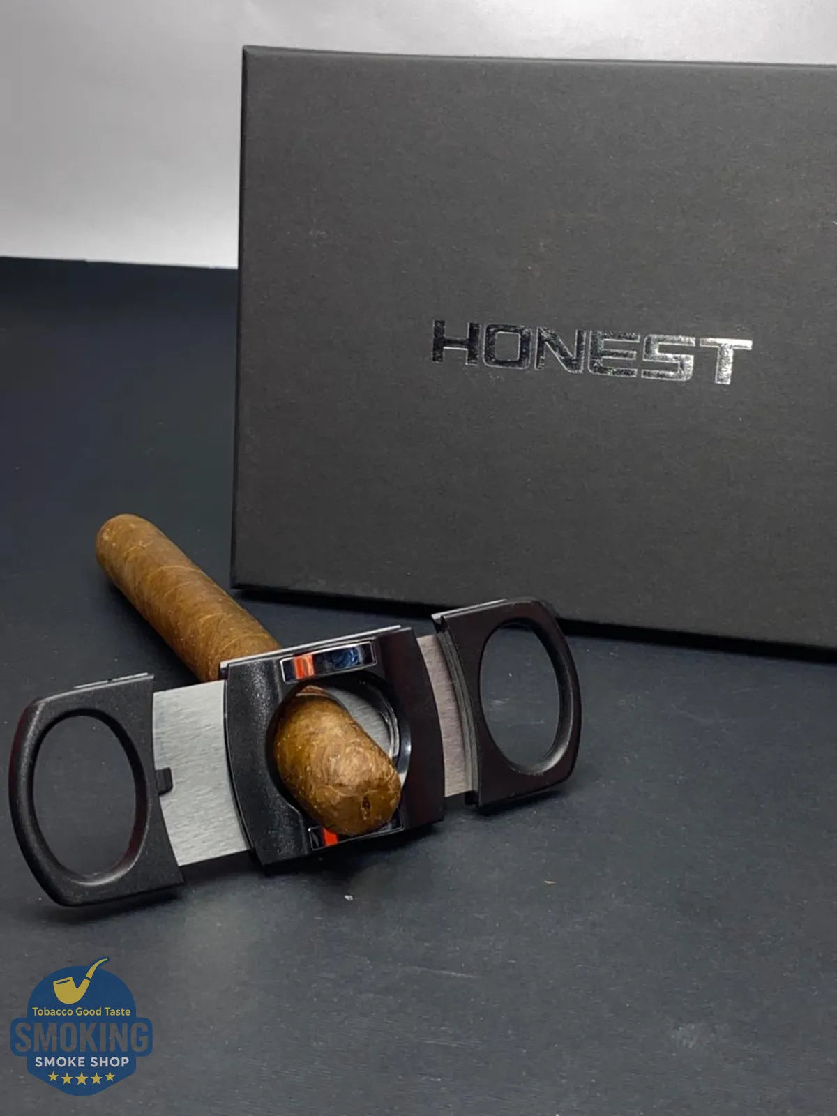 HONEST Cigar Gift Set - طقم سيجار اونست قاطع مع ولاعة سيجار طورش رباعية