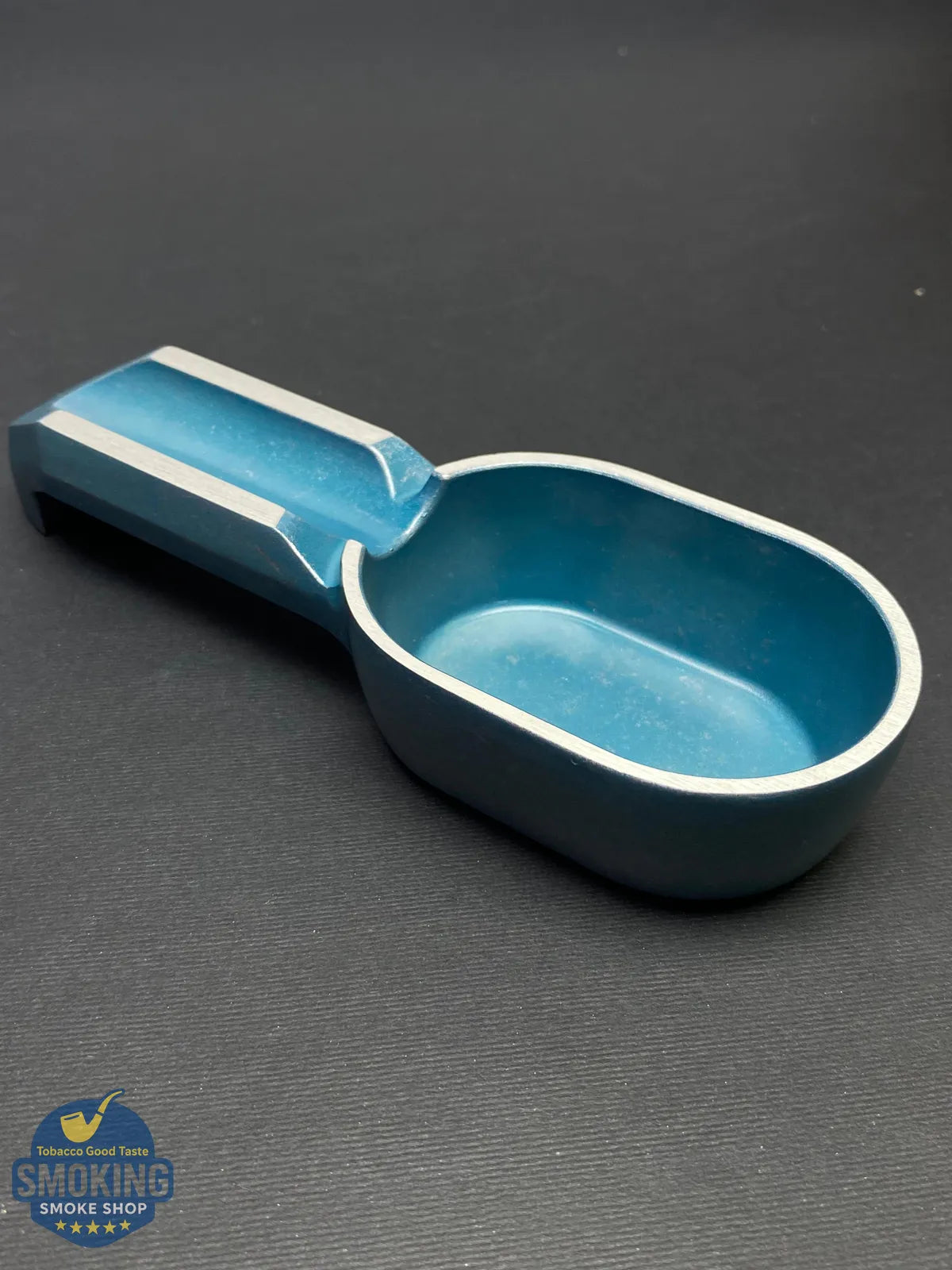منفضة سيجار معدنية محمولة (موضع واحد) | Portable Metal Single Cigar Ashtray (1 Rest)