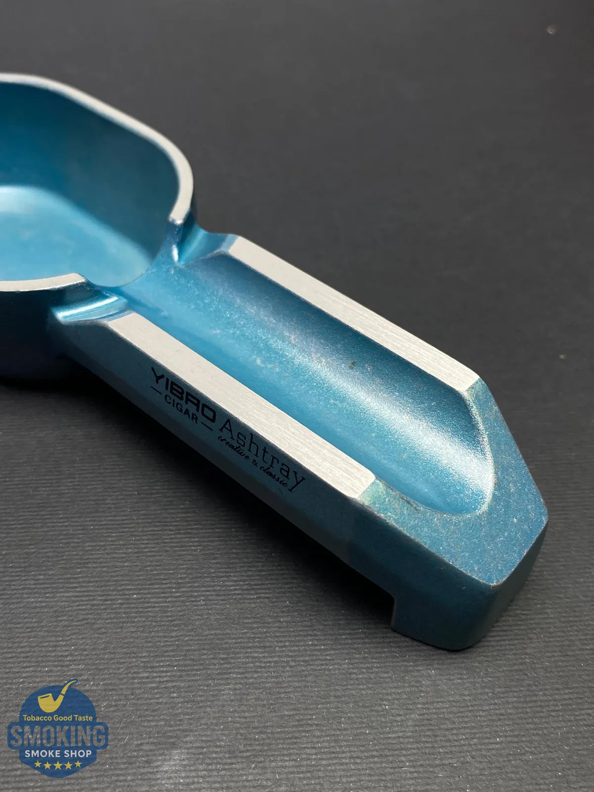 منفضة سيجار معدنية محمولة (موضع واحد) | Portable Metal Single Cigar Ashtray (1 Rest)