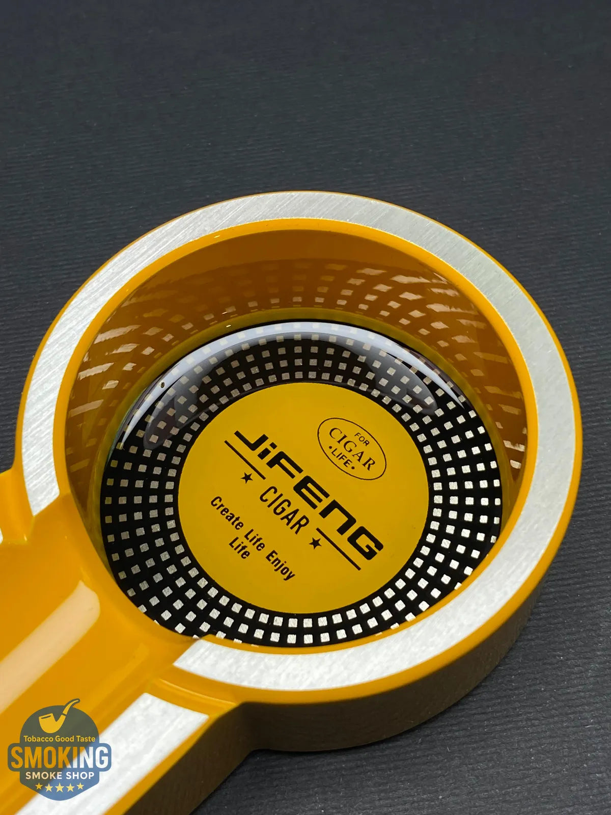 منفضة سيجار ثقيلة معدنية مستديرة (موضع واحد) | JIFENG Round Metal Single Cigar Ashtray (1 Rest)