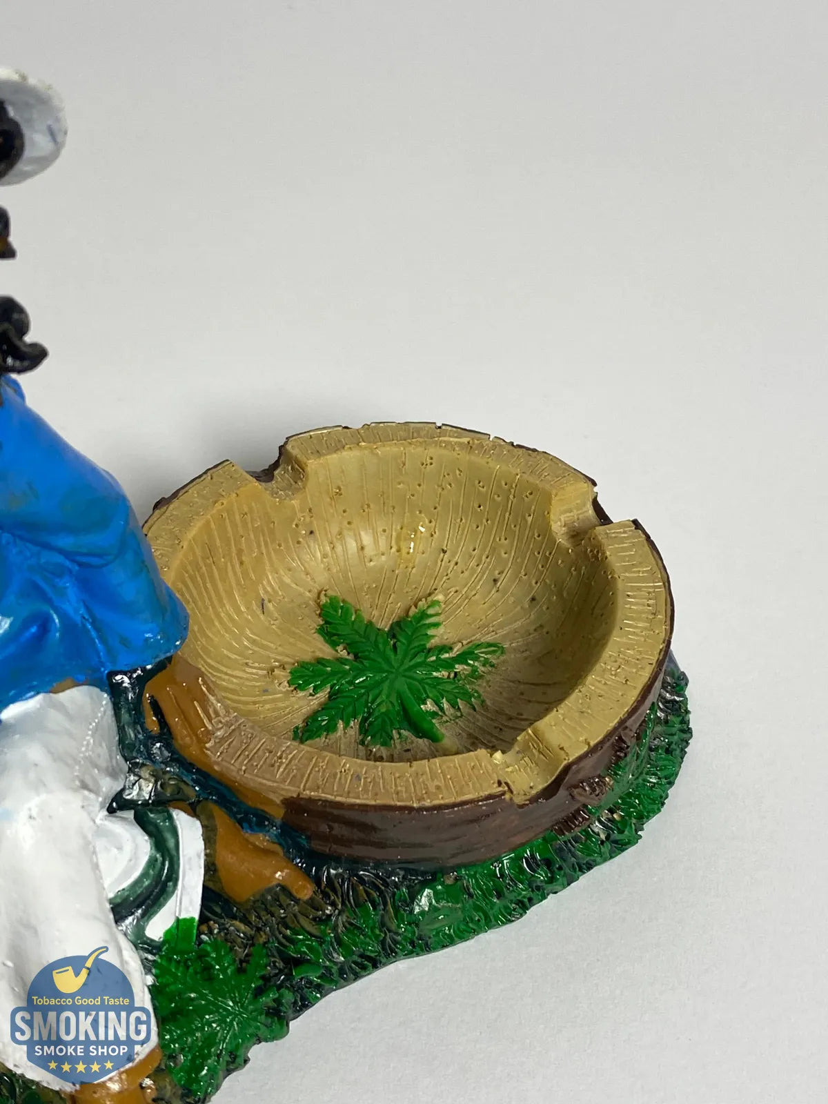 طفاية سجاير خزف ستايل المغنية | Resin Novelty Ashtray Collection