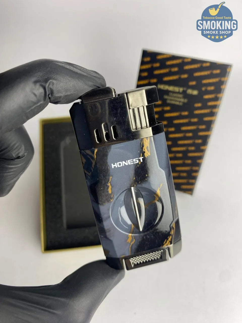 Dual Torch Cigar Lighter with Built-in Cigar Cutter & Rest — ولاّعة سيجار ثنائية الشعلة بقاطع سيجار ومسند مدمجين (برونزي/خشبي/ اسود / رخامي )