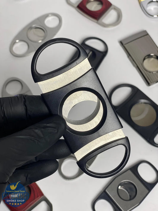 Double Guillotine Cigar Cutter – Plastic Body | قطّاعة سيجار مزدوجة – جسم بلاستيك