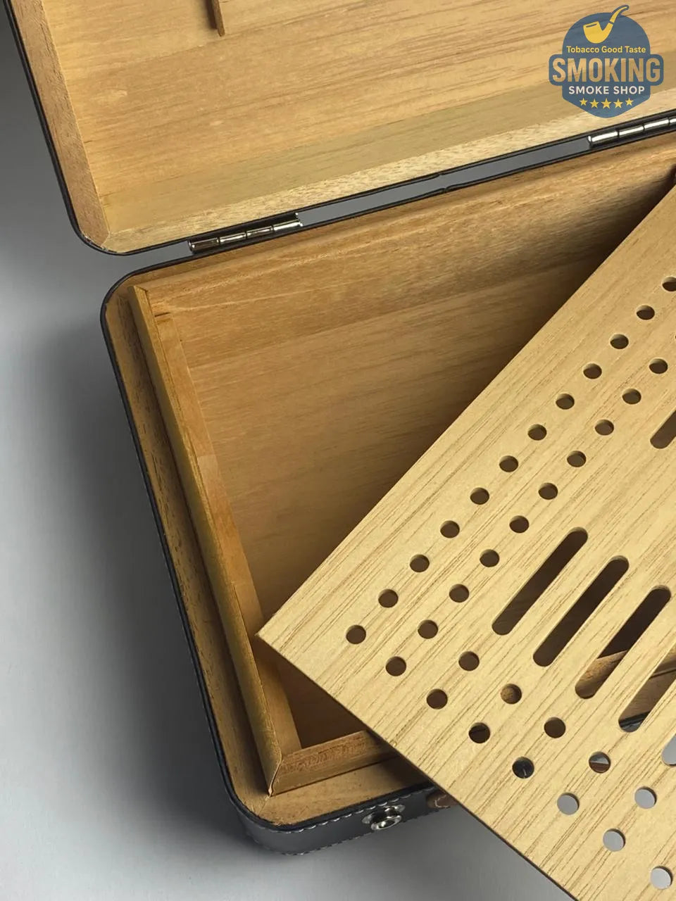 Cigar Humidor Case — حقيبة هيوميدور سيجار محمولة جودة عالية 