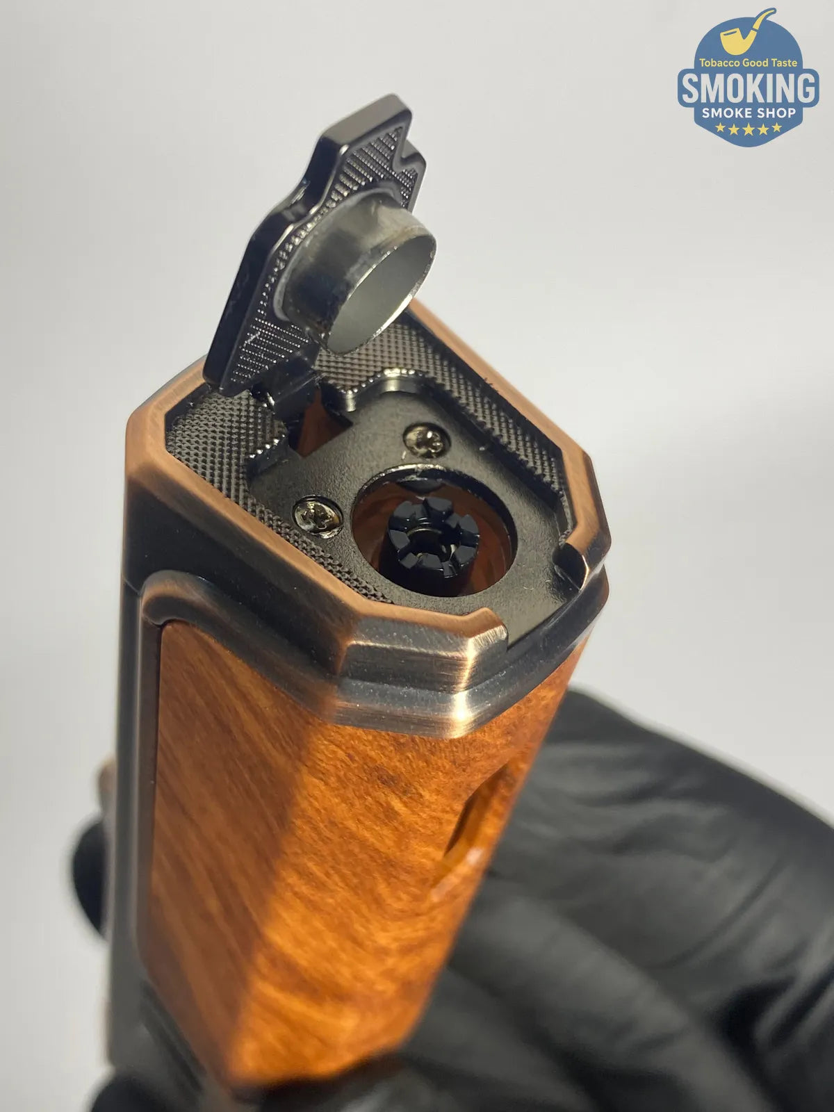 HONEST Triple Torch Flame Lighter (Woodgrain Bronze) — ولاّعة هونست ثلاثية الشعلة (خشبي/برونزي)