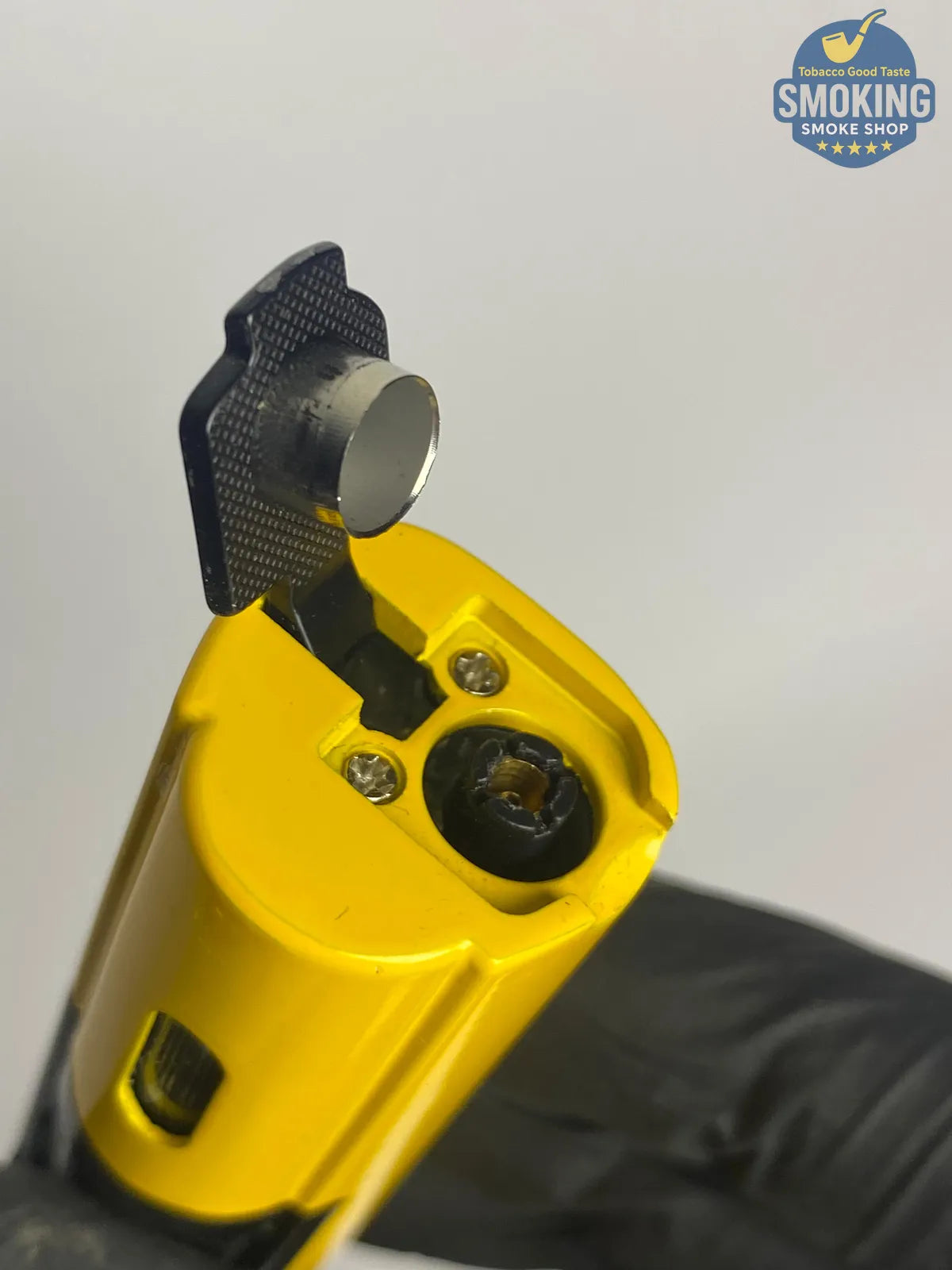 Dual-Use Torch Lighter (Yellow/Black) – Triple Jet + Pipe Flame with Cigar Punch | ولاعة تورش متعددة الاستخدام (أصفر/أسود) – ٣ شعلات + شعلة بايب مع ثاقب سيجار