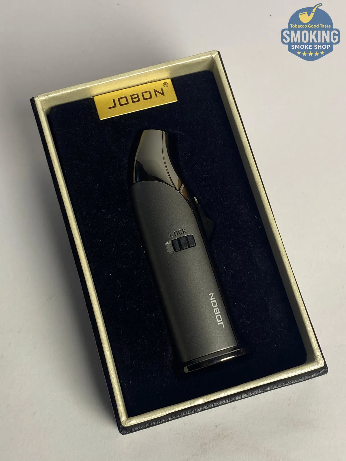 JOBON Pipe Torch Lighter w/ Built-in Cigar Punch — ولاعة بايب تورش من جوبون مع قطّاعة سيجار بنش مدمجة