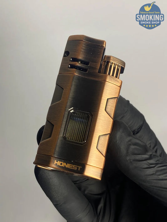 HONEST Triple-Jet Torch Lighter with Built-in Cigar Punch – Antique Copper | ولاعة HONEST تريبل فلام مع سن بانش مدمج – لون نحاسي عتيق