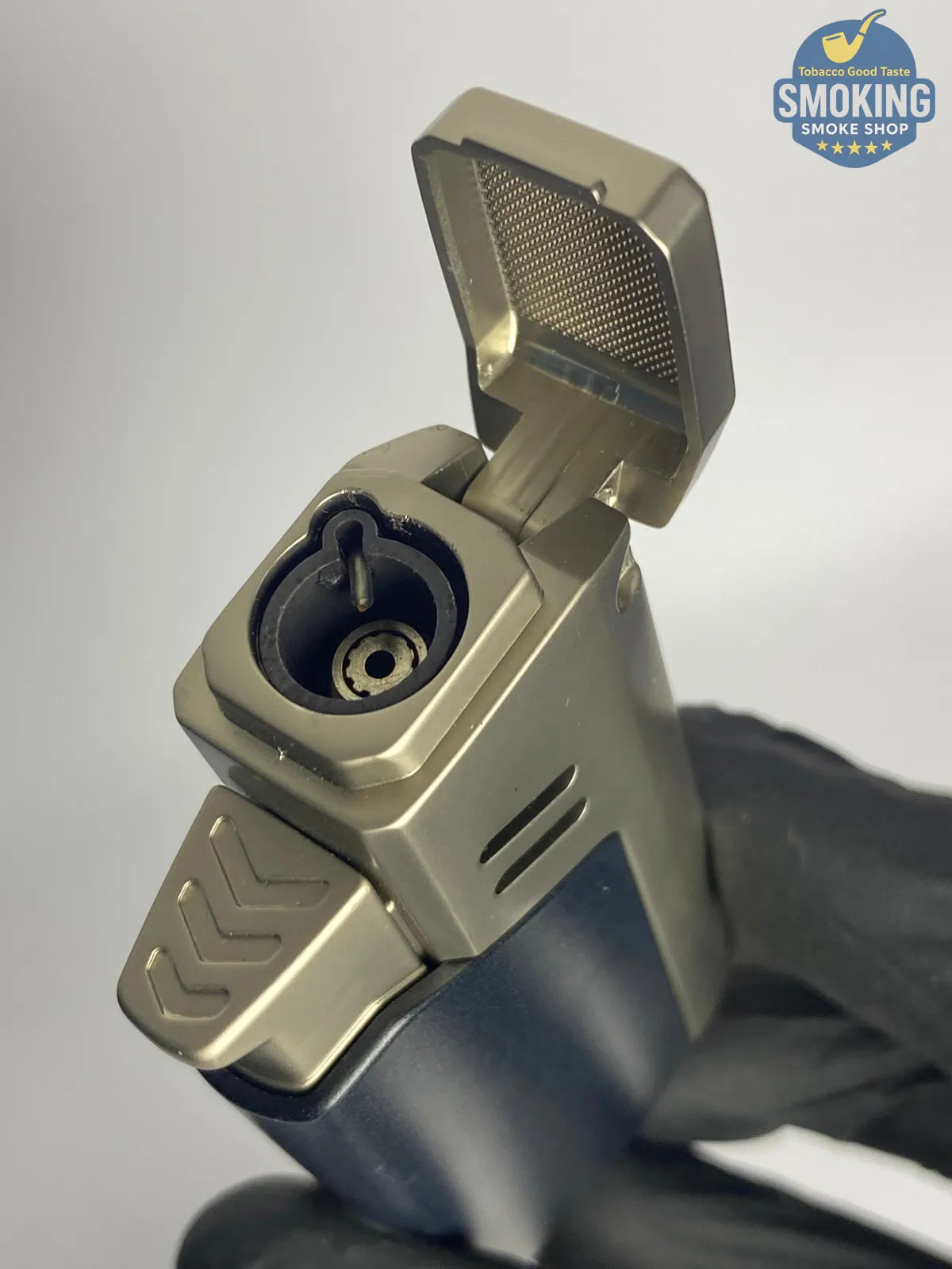 Torch Cigar Lighter w/ Punch & Draw Poker — ولاّعة سيجار تورش مع بانش و«إبرة تهوية» من HONEST