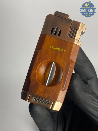 Dual Torch Cigar Lighter with Built-in Cigar Cutter & Rest — ولاّعة سيجار ثنائية الشعلة بقاطع سيجار ومسند مدمجين (برونزي/خشبي)