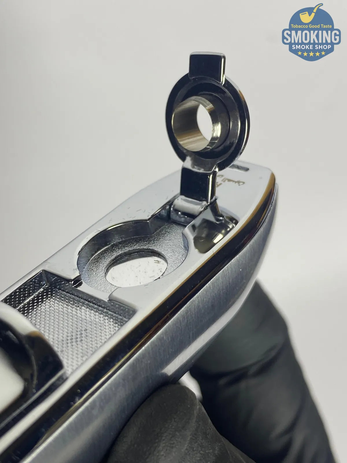 Jobon Triple Jet Cigar Lighter – ولاعة سيجار جوبون تورش ثلاثية مع سيجار بانش مدمج