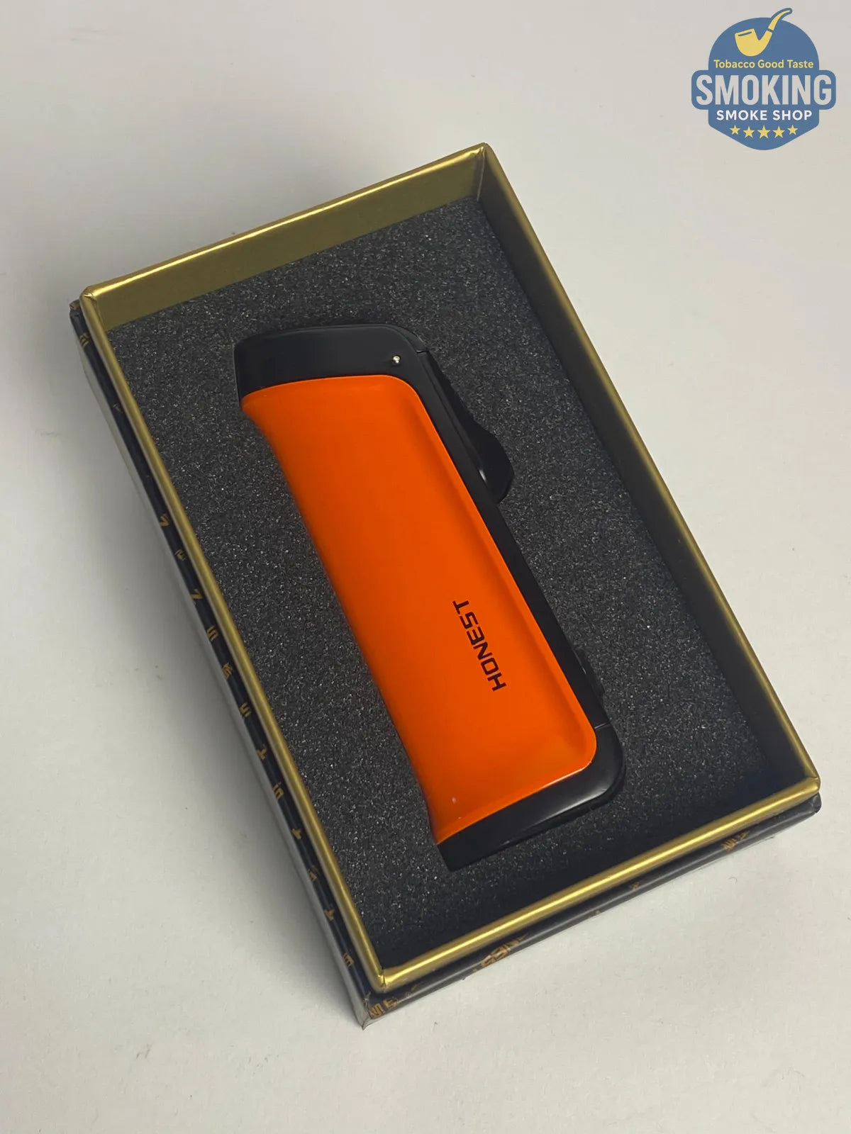 Lighter with Built-In Cigar Punch – ولاعة هونِست تربل جيت مع بنش سيجار مدمج – لون نيون برتقالي 