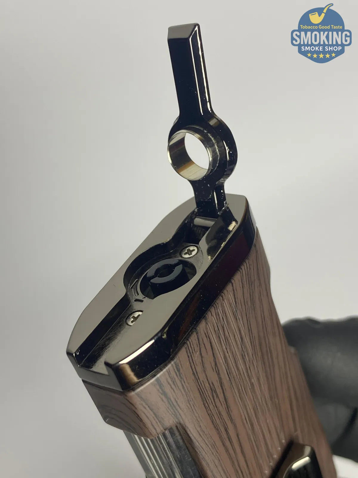 Flabox Triple-Jet Torch Lighter with Built-in Cigar Punch — ولاعة فلابوكس تورش ثلاثي مع مُثقِّب سيجار مدمج