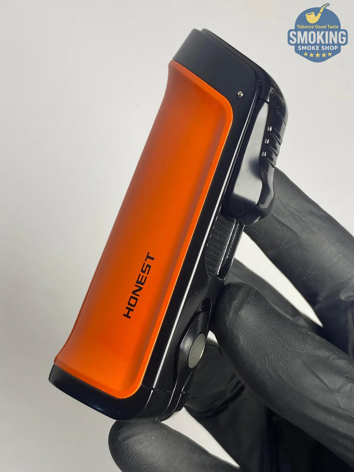 Lighter with Built-In Cigar Punch – ولاعة هونِست تربل جيت مع بنش سيجار مدمج – لون نيون برتقالي 