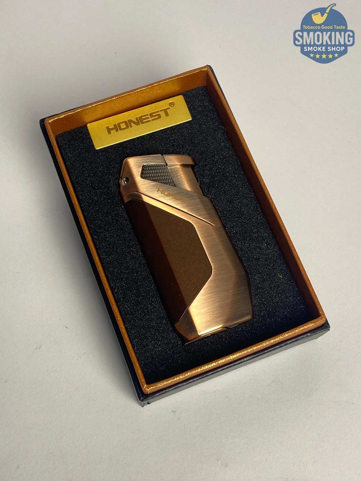 HONEST Dual Torch Cigar Lighter with Punch — ولاّعة سيجار مزدوجة الشعلة مع بانش (لون نحاسي/برونزي)
