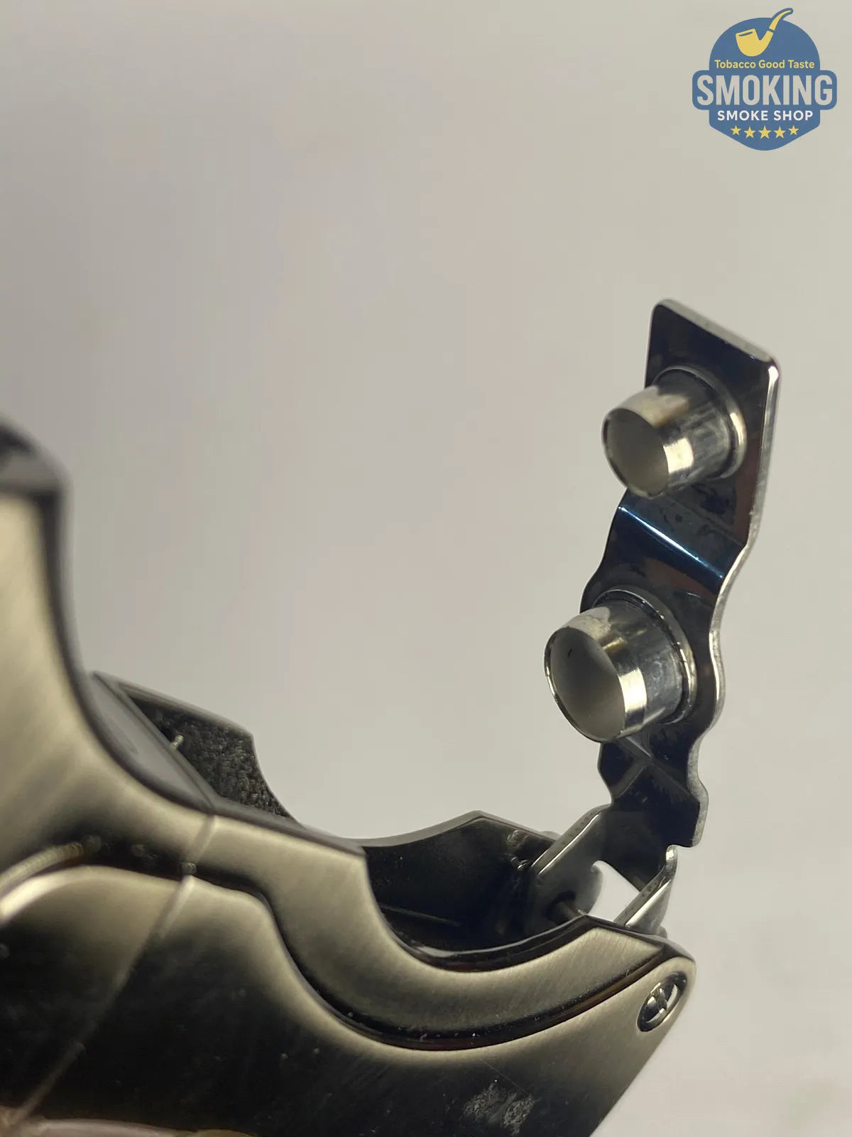 Cigar / Pipe Torch Lighter with Dual Punch — ولاّعة تورش للـسيجار والبايب مع بانش مزدوج (رمادي فحمي/أسود)