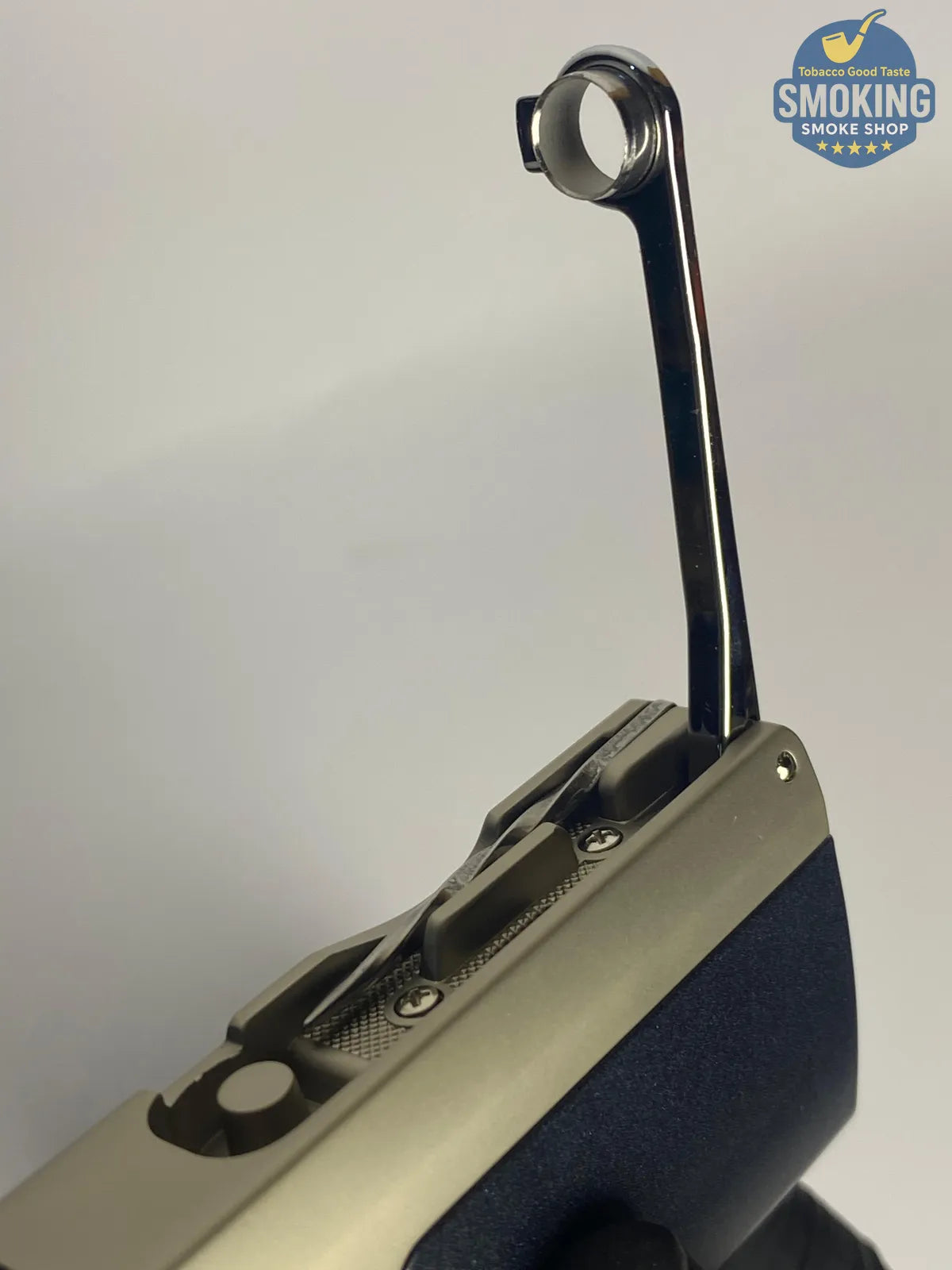 Torch Cigar Lighter w/ Punch & Draw Poker — ولاّعة سيجار تورش مع بانش و«إبرة تهوية» من HONEST