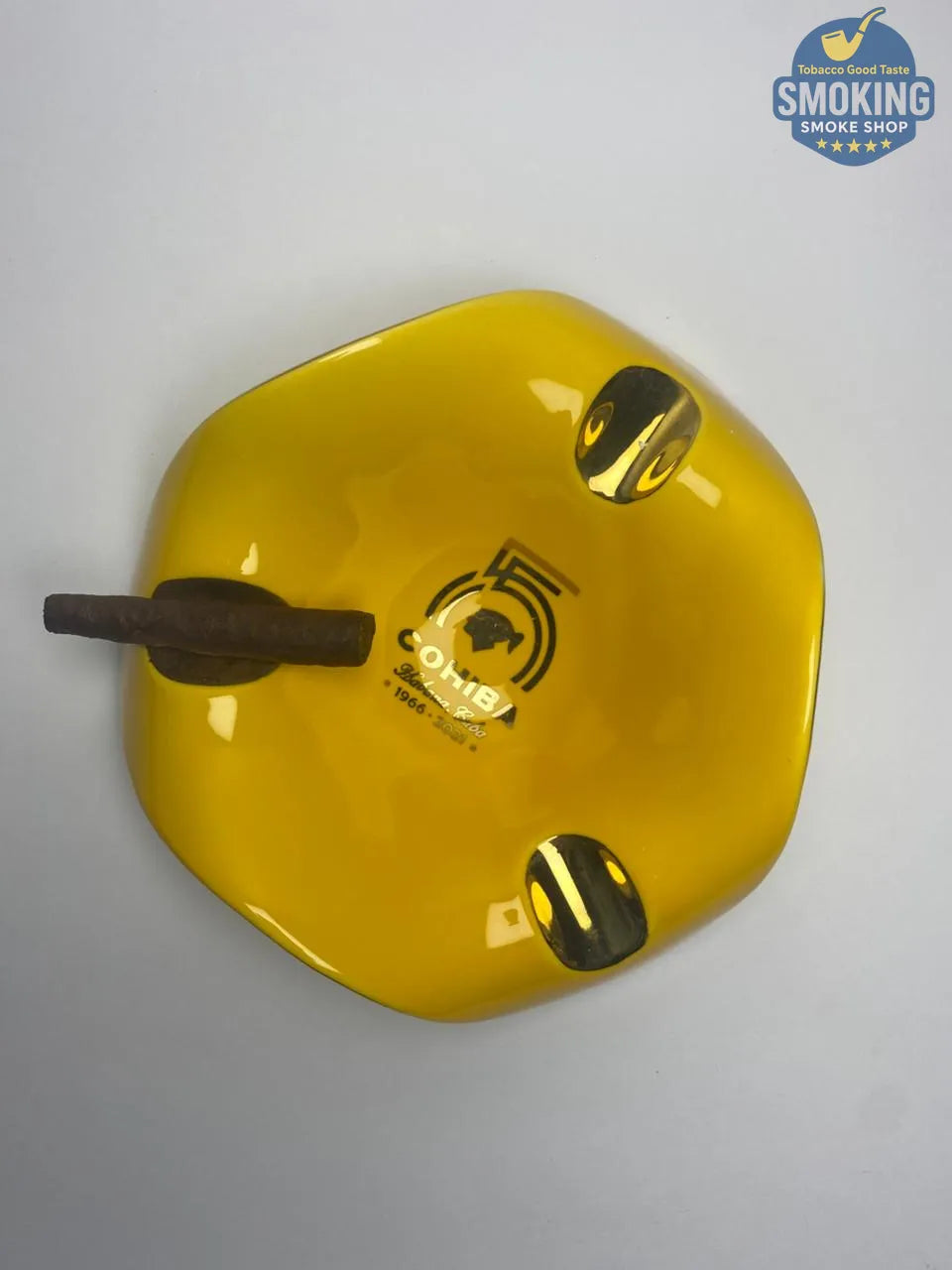 طفاية سيجار كوهيبا مادورو 5 (4 -3 مواضع) ابيض واسود واصفر | COHIBA Maduro 5 Ceramic Cigar Ashtray (4-3 Rests)