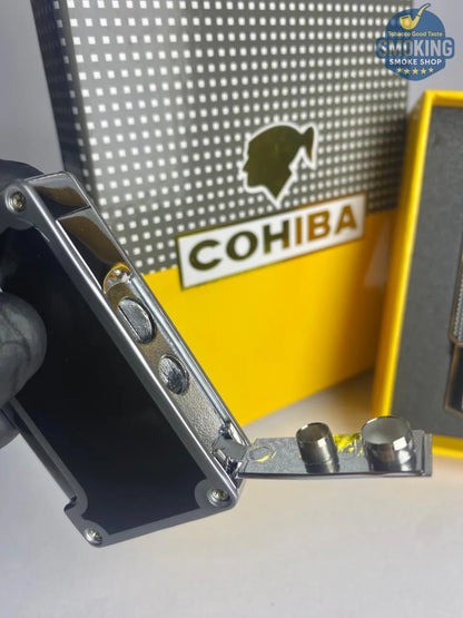 طقم ولاعة وقاطع سيجار كوهيبا – Cohiba Cigar Lighter & Cutter Gift Set