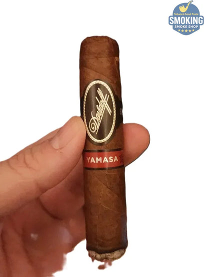 🚬 Davidoff Yamasa Petit Churchill — سيجار دافيدوف ياماسا بيتيت تشرشل ( علبة 4 قطع ) مقاس كبير فاخر 