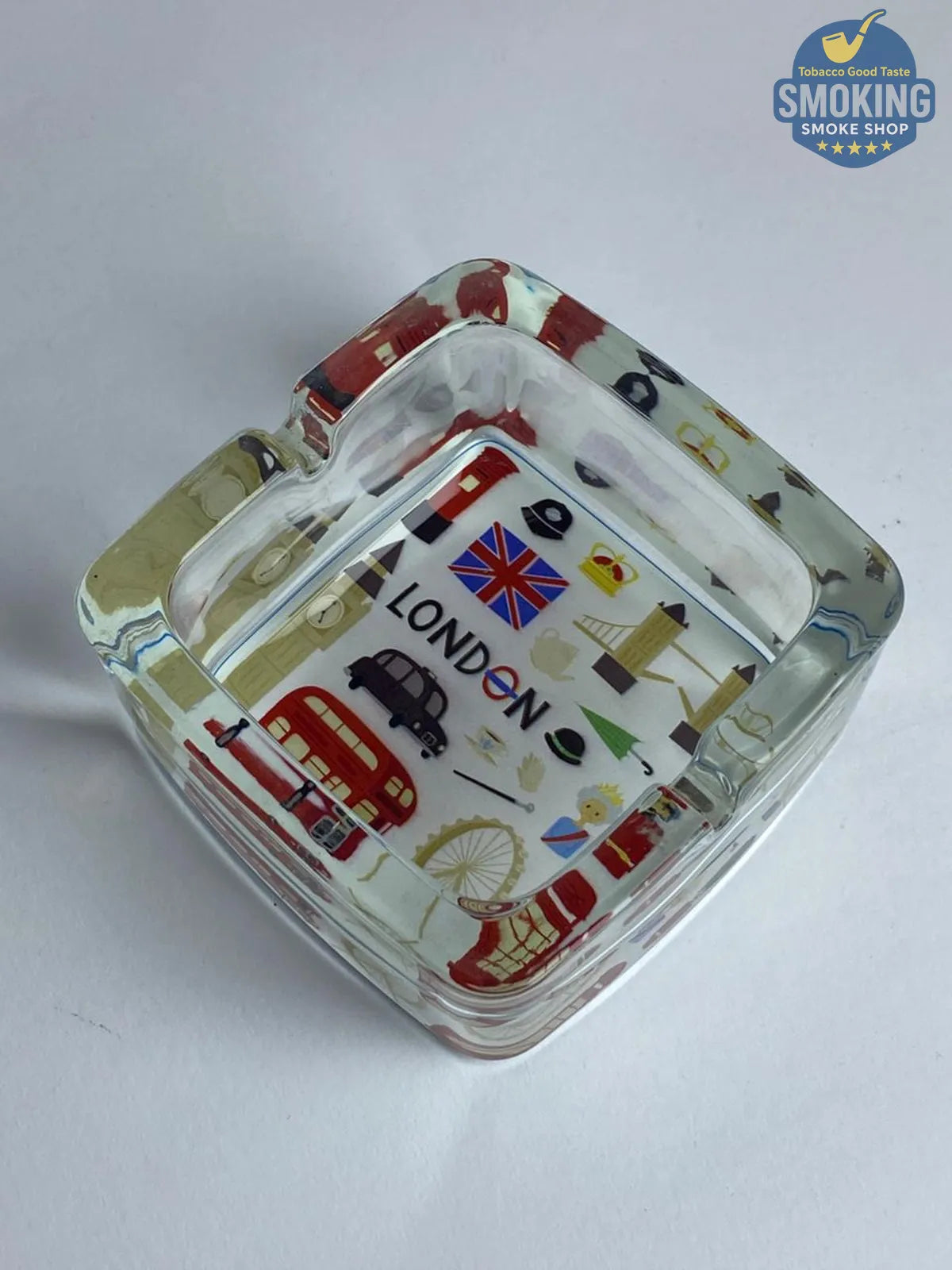 Glass Ashtray — طفاية سجائر زجاجية مربعة بطبعات متنوعة