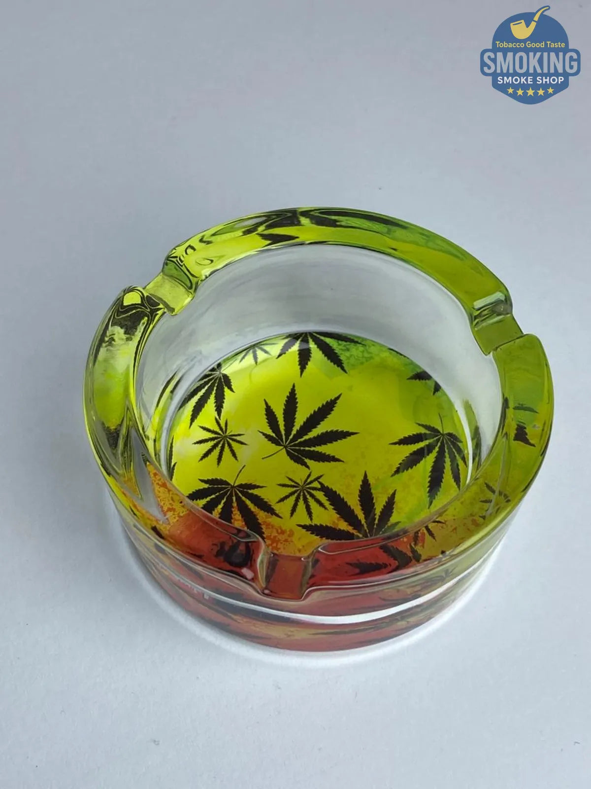 Glass Ashtray — طفاية سجائر زجاج دائرية بتصاميم متنوعة