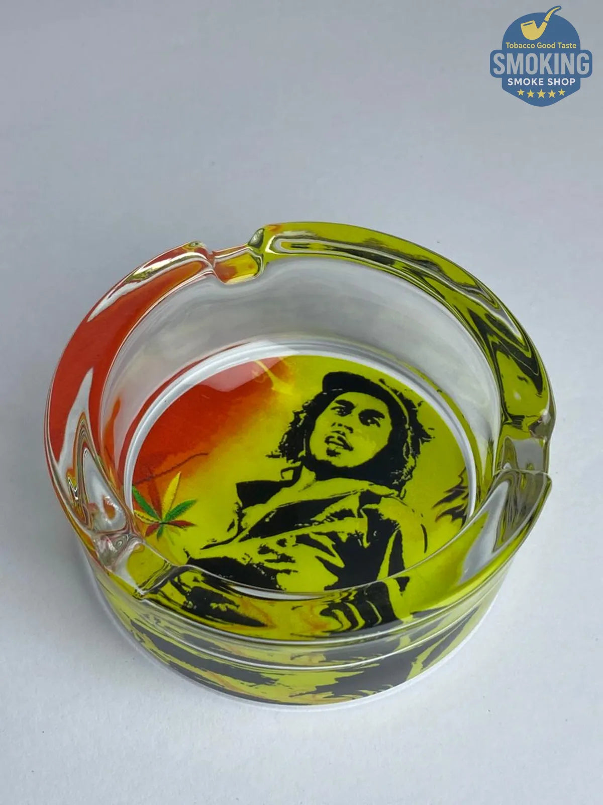 Glass Ashtray — طفاية سجائر زجاج دائرية بتصاميم متنوعة
