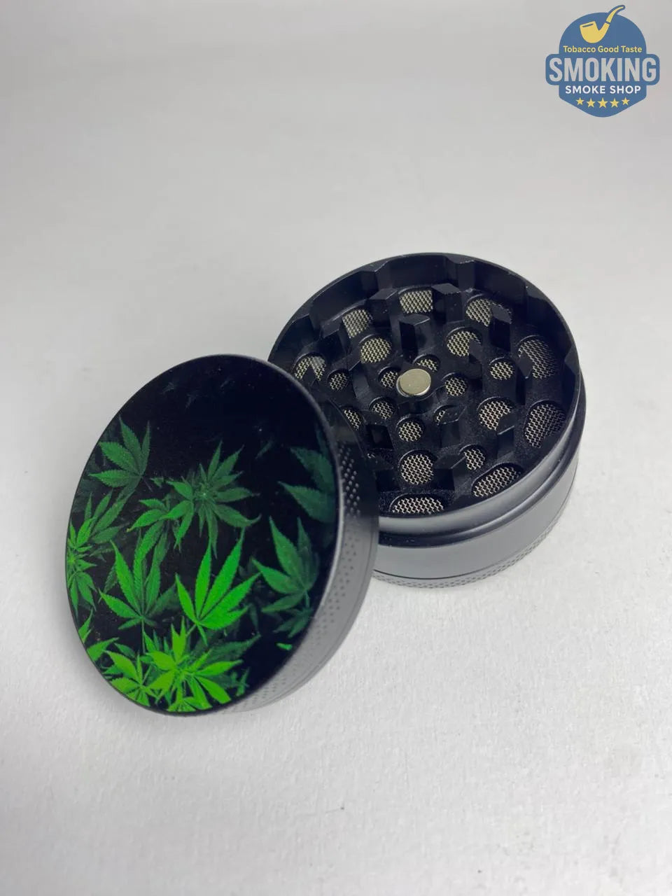 D&K Amsterdam Tobacco Grinder —  مطحنة تبغ أمستردام معدن سيلفر واسود وملون