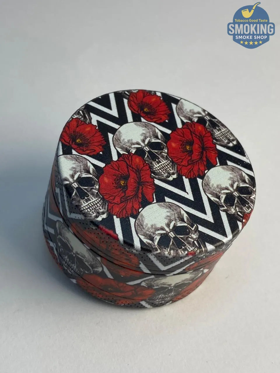 🌹💀 جريندر جماجم وزهور معدني 4 قطع — Skull & Roses Tobacco Grinder