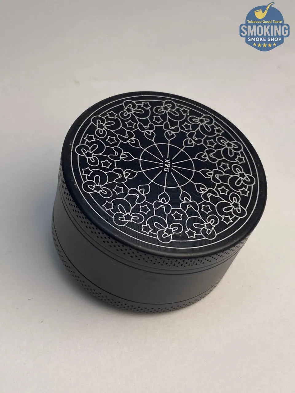 D&K Amsterdam Tobacco Grinder — مطحنة تبغ أمستردام تصميم مانديلا
