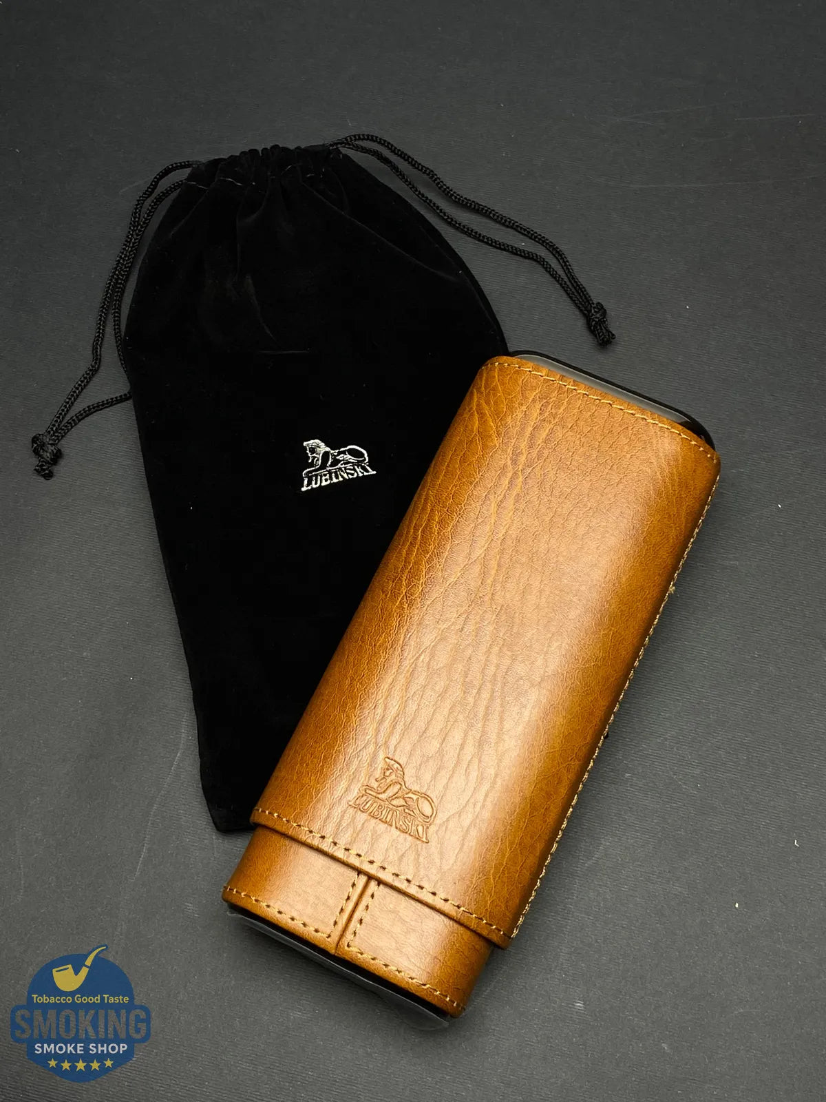 حافظة سيجار لوبينسكي مبطّنة بالخشب مع قاطع | LUBINSKI Cedar-Lined Cigar Case with Cutter