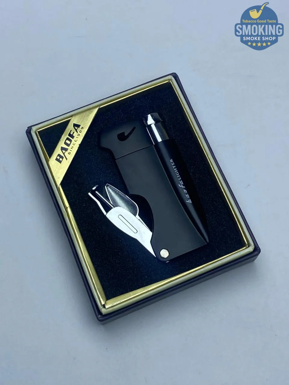 Pipe Lighter (3-in-1 Pipe Tools) — ولاعة بايب بلهب ناعم مع أدوات 3×1