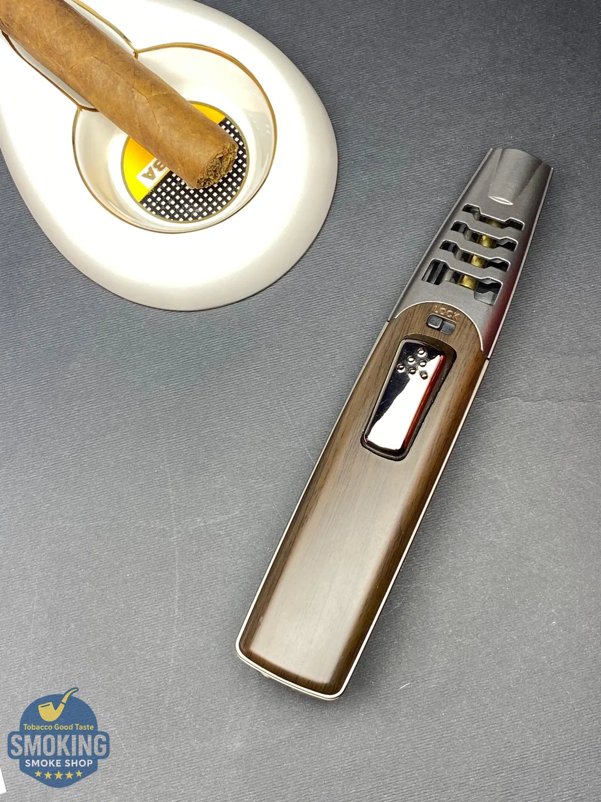 ولاعة توربو للسيجار – تصميم كربون/خشبي (Smoking Set)